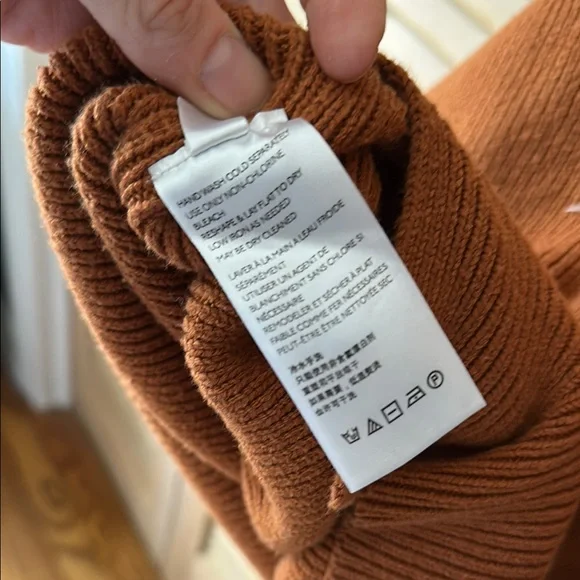 Free People Oversized Sweater - Picture 7 of 8